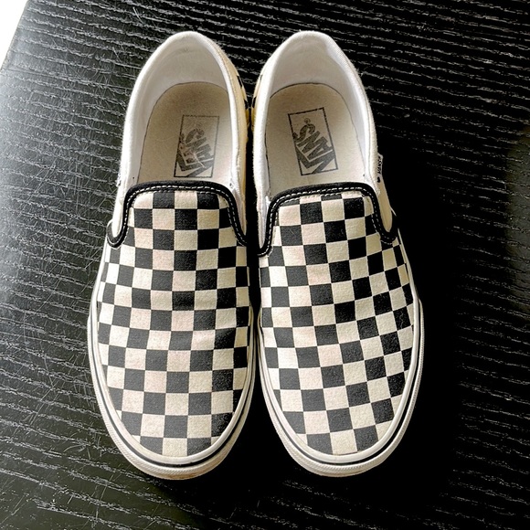 Vans Shoes - slip-on checkerboard vans